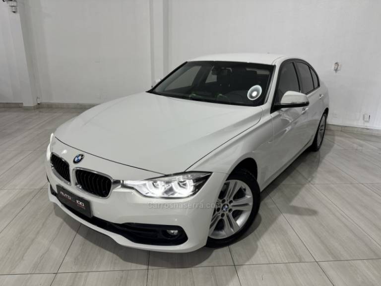 BMW - 320I - 2018/2018 - Branca - R$ 139.900,00